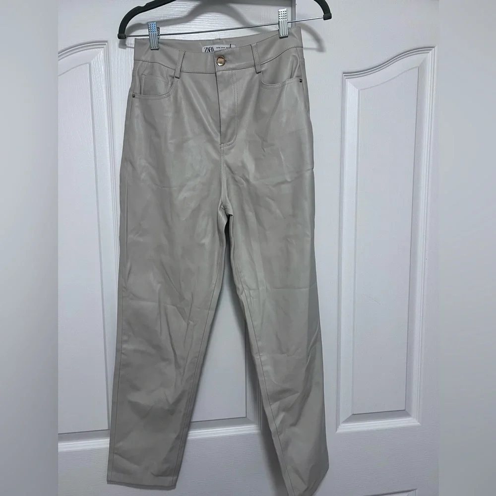 NWOT - Zara Cream Faux Leather Pants